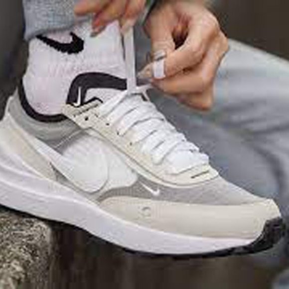 Nike Waffle One "Summit White" - GS 5.5Y (Women US 7) - Picture 9 of 12